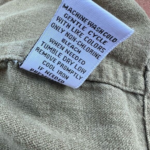 Vanilla Star, Sleeveless Button up Front Tie Acid Wash Crop top Juniors’ Medium - Picture 9 of 9